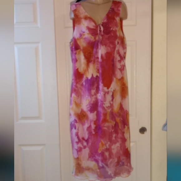 Venezia Pink Floral Maxi Dress – Size 26/28 – Sleeveless Tie-Front - Picture 2 of 10